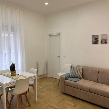 Casa Tramontano Неаполь